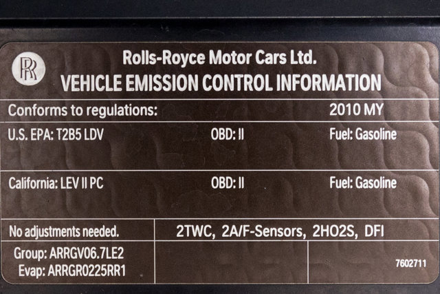 Used 2010 Rolls-Royce Phantom Drophead Coupe image 50