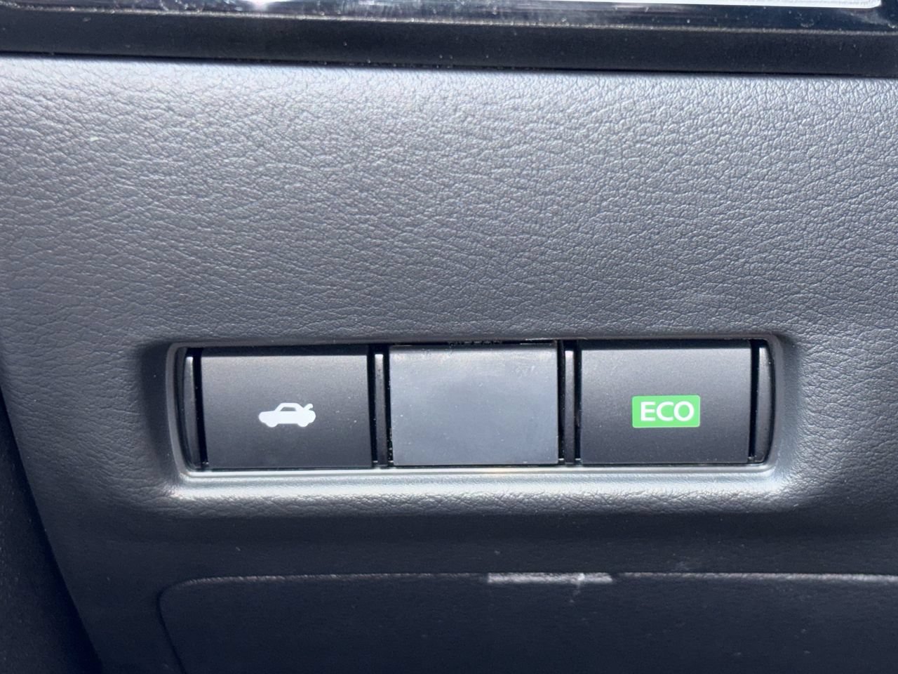 New 2026 Nissan Sentra S w/ Floor Mat Package FWD image 15