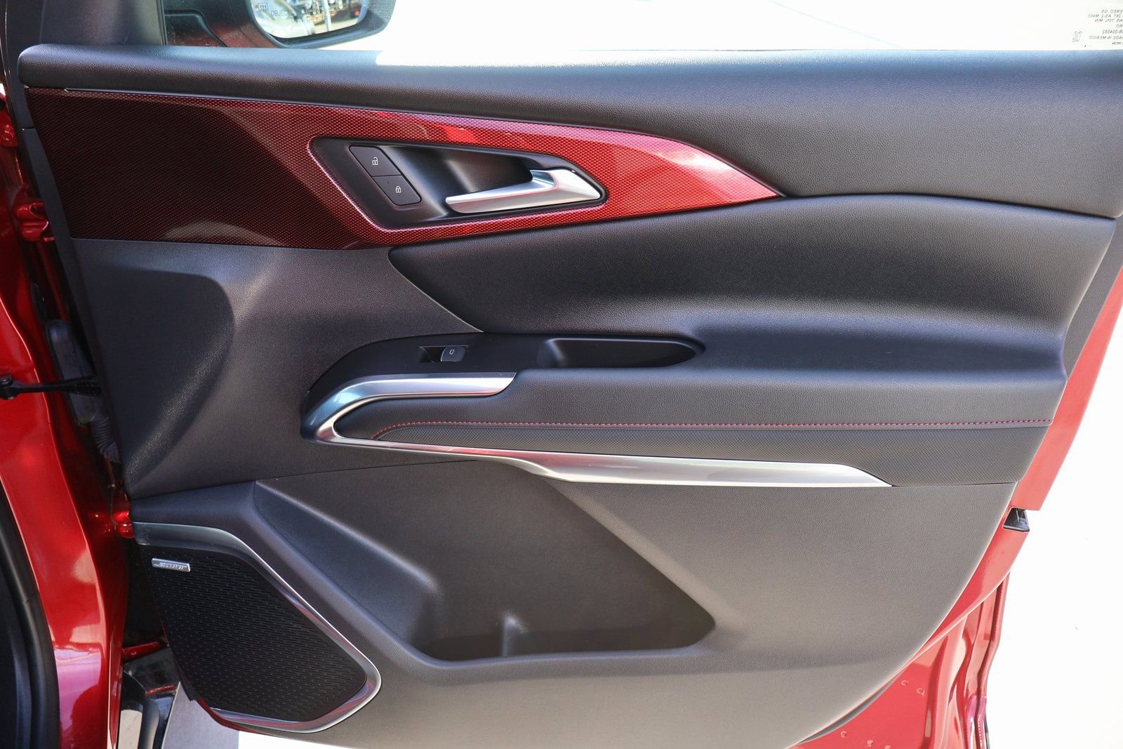 Used 2024 Chevrolet Traverse RS w/ LPO, Floor Liner Package image 11