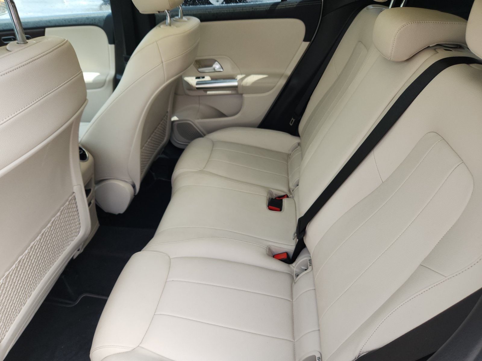 Used 2021 Mercedes-Benz GLA 250 4MATIC image 17