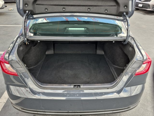 Used 2025 Toyota Camry LE FWD image 10