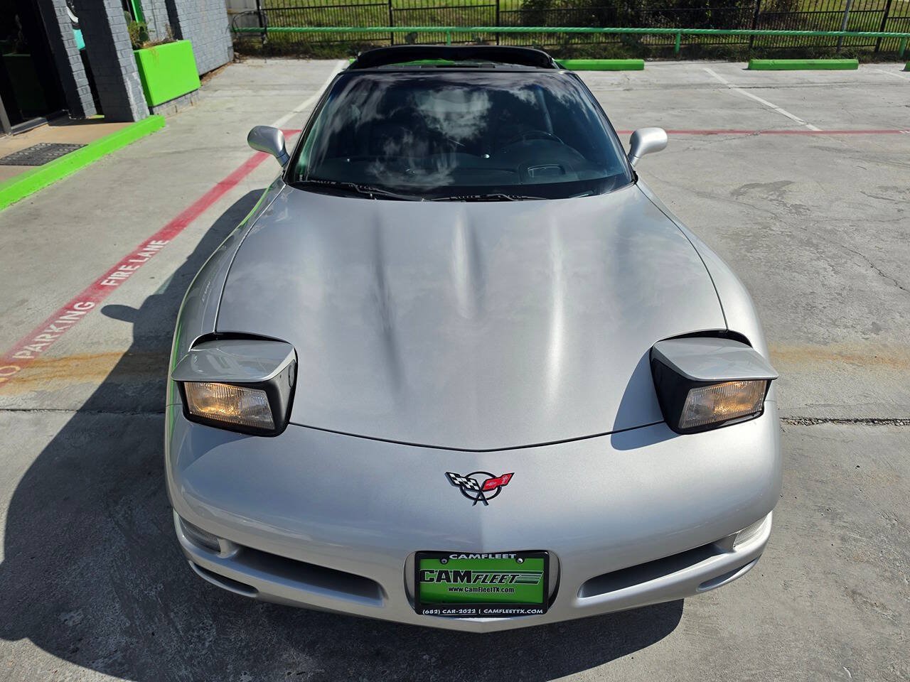 Used 2004 Chevrolet Corvette Coupe w/ Preferred Equipment Group RWD image 52