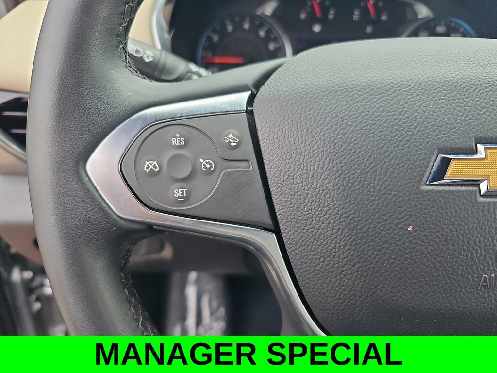 Used 2023 Chevrolet Traverse LT w/ LPO, Cargo Package AWD/4WD image 18