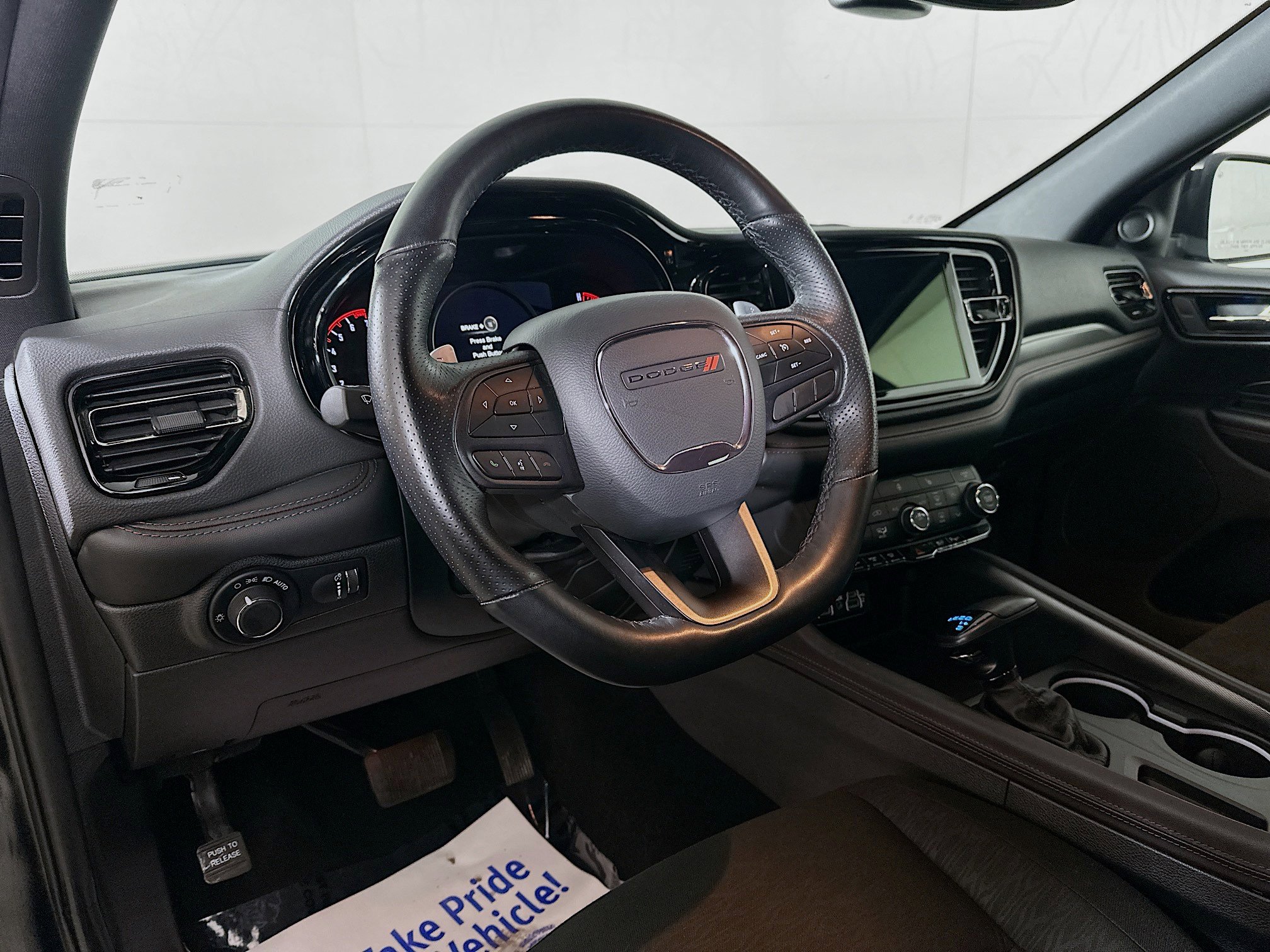 Used 2025 Dodge Durango GT AWD/4WD image 9