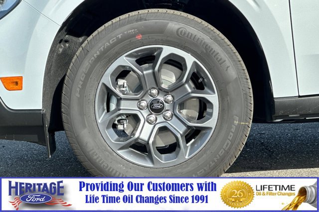 New 2026 Ford Maverick XLT w/ Equipment Group 301A image 24