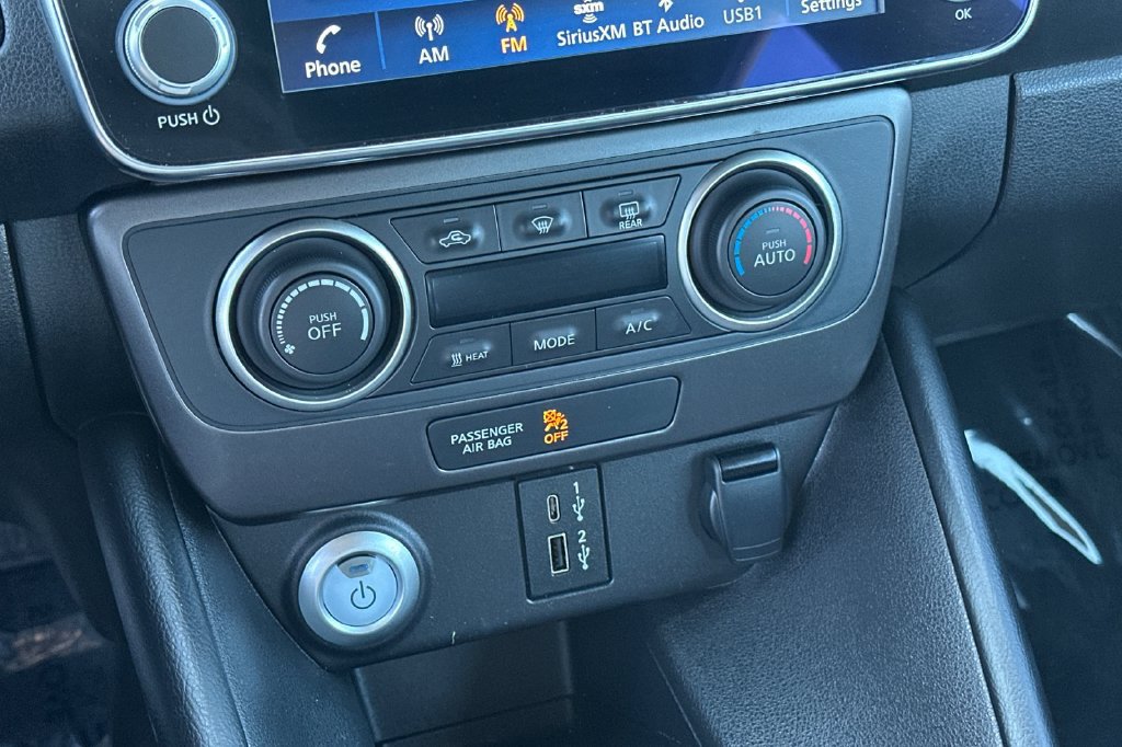 Used 2025 Nissan Leaf S FWD image 19