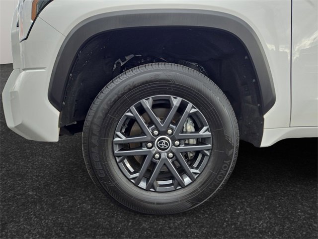 Used 2024 Toyota Tundra SR5 w/ SR5 Convenience Package image 4