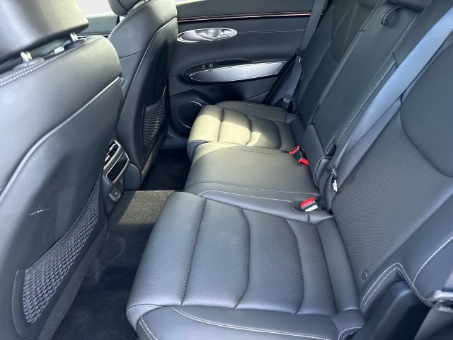 Used 2026 Genesis GV70 2.5T Select AWD/4WD image 13