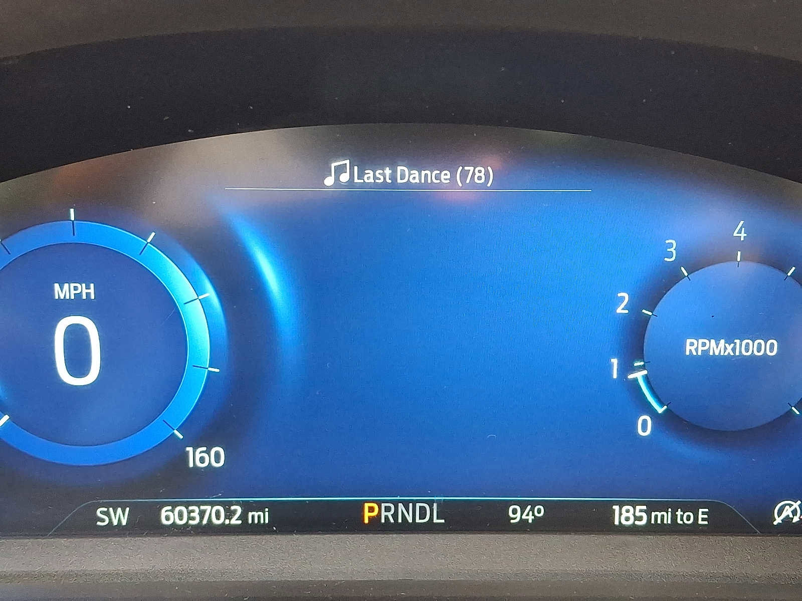 Used 2022 Ford Escape Titanium w/ Class II Trailer Tow Package image 23