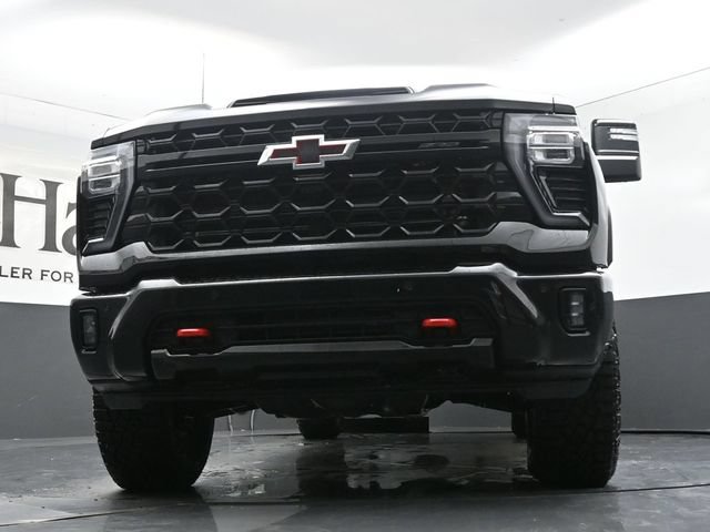 New 2026 Chevrolet Silverado 2500 ZR2 w/ LPO, Dark Essentials Package AWD/4WD image 34