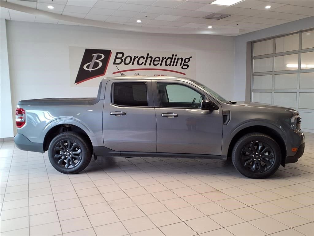 Used 2024 Ford Maverick Lariat w/ Black Appearance Package image 8