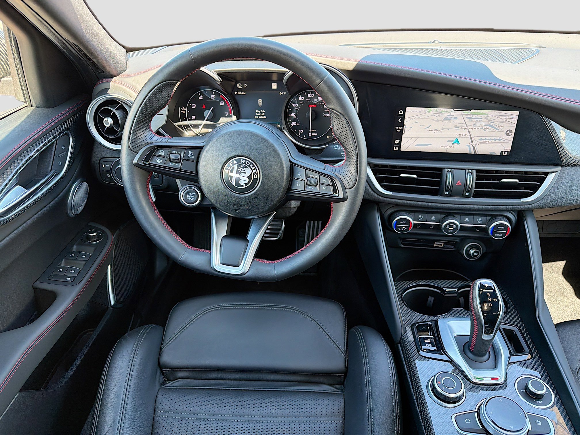 Used 2023 Alfa Romeo Giulia Estrema image 16