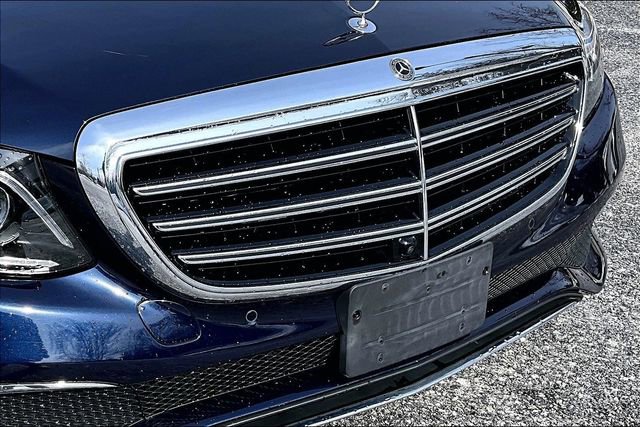 Used 2019 Mercedes-Benz E 450 4MATIC Wagon image 36