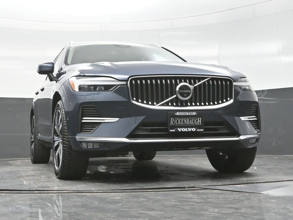 Used 2023 Volvo XC60 B5 Plus w/ Climate Package image 18