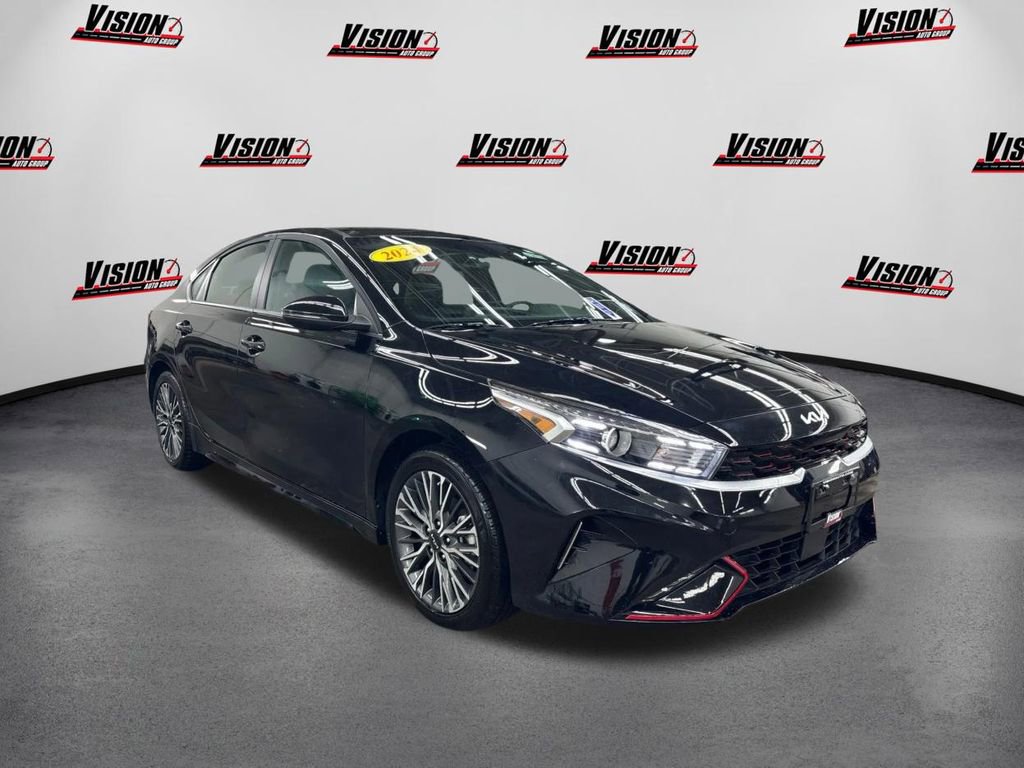 Certified 2024 Kia Forte GT-Line w/ GT-Line Premium Package FWD image 3