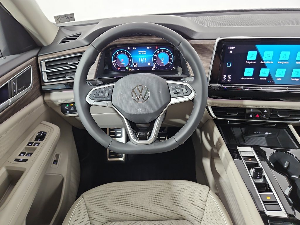 New 2026 Volkswagen Atlas SEL Premium R-Line AWD/4WD image 13