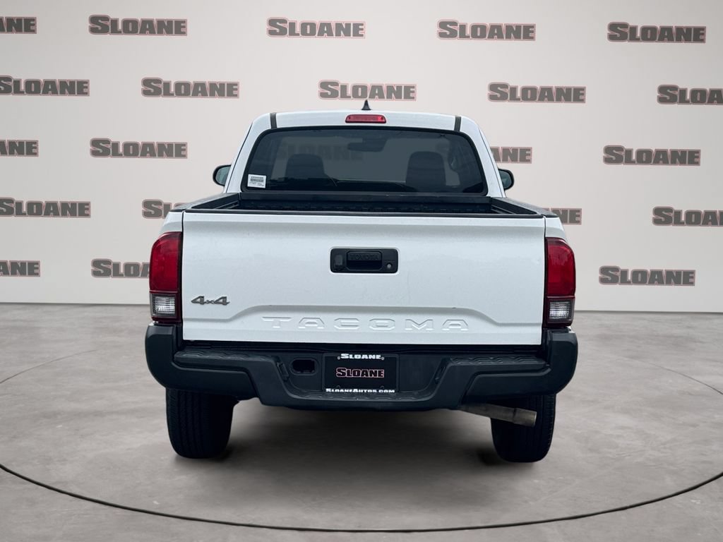 Used 2020 Toyota Tacoma SR AWD/4WD image 4