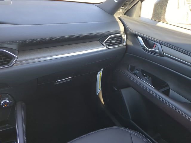 New 2025 MAZDA CX-5 Signature image 16