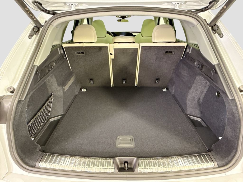 Certified 2025 Audi Q5 Premium Plus w/ Premium Plus AWD/4WD image 28