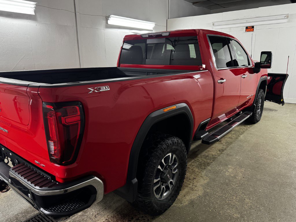 Used 2021 GMC Sierra 2500 SLT w/ SLT Premium Package image 14