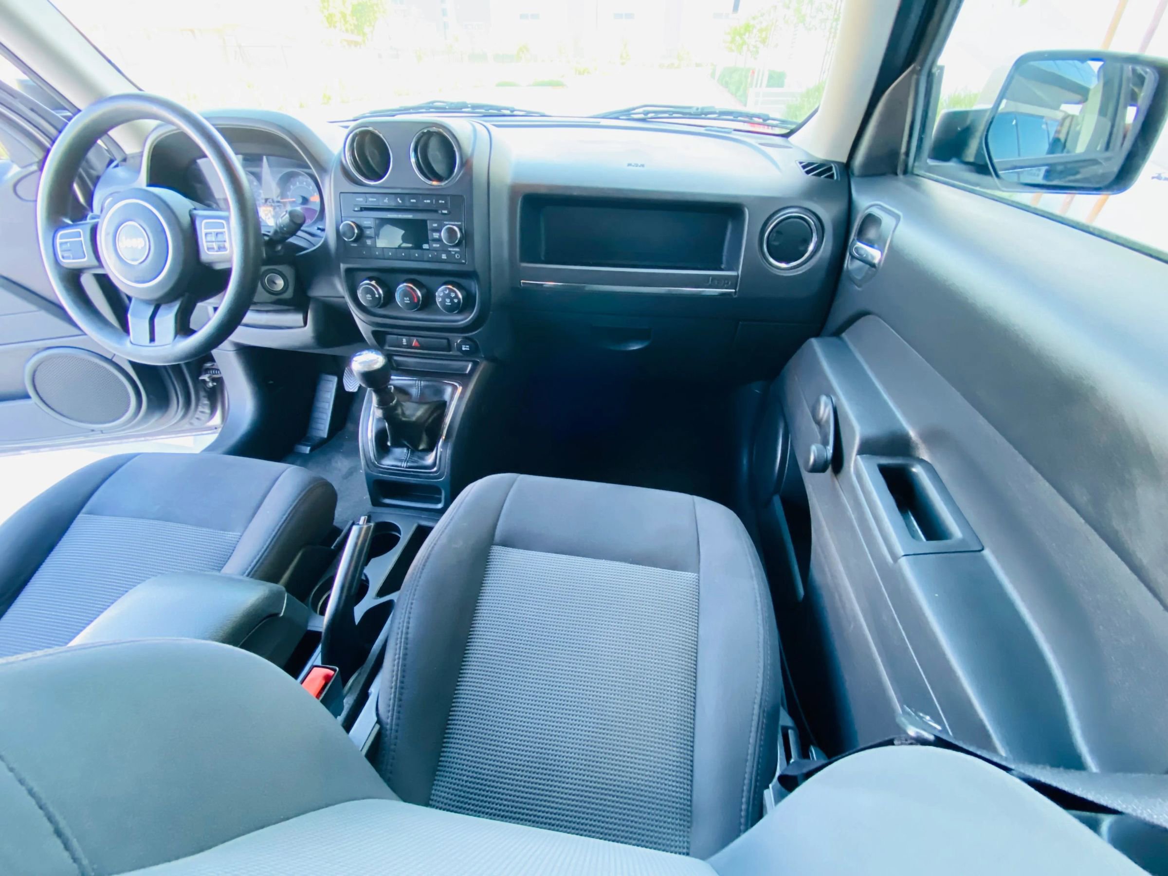 Used 2016 Jeep Patriot Sport FWD image 24