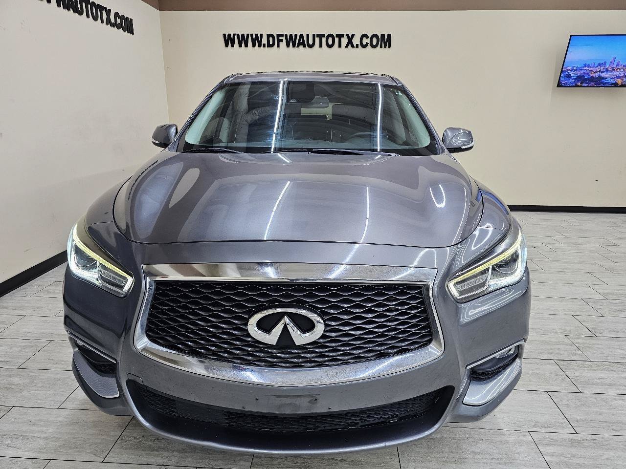 Used 2020 INFINITI QX60 Pure FWD image 3