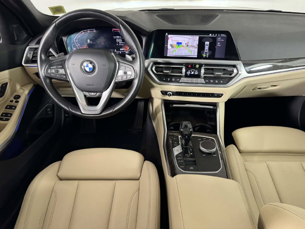 Used 2021 BMW 330i xDrive Sedan w/ Premium Package AWD/4WD image 5