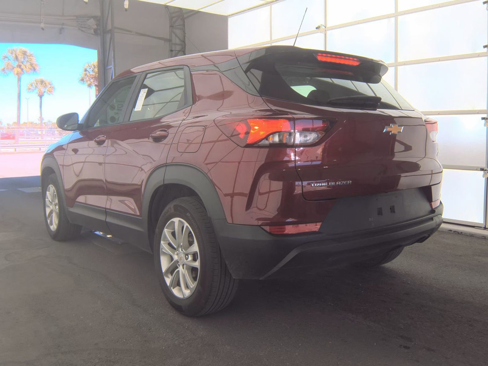 Used 2024 Chevrolet TrailBlazer LS image 11