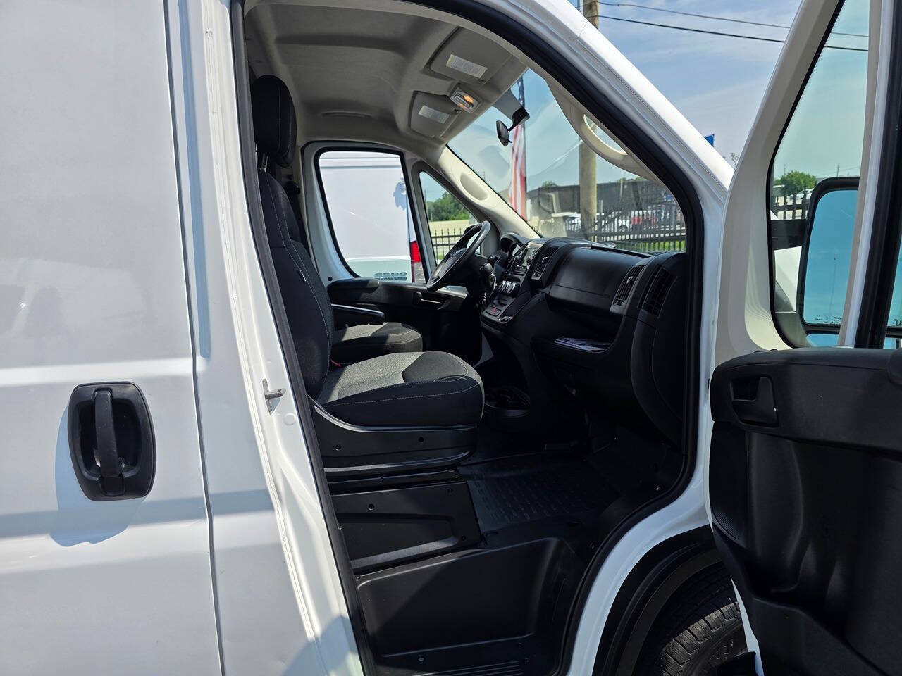 Used 2021 RAM ProMaster 2500 FWD image 15