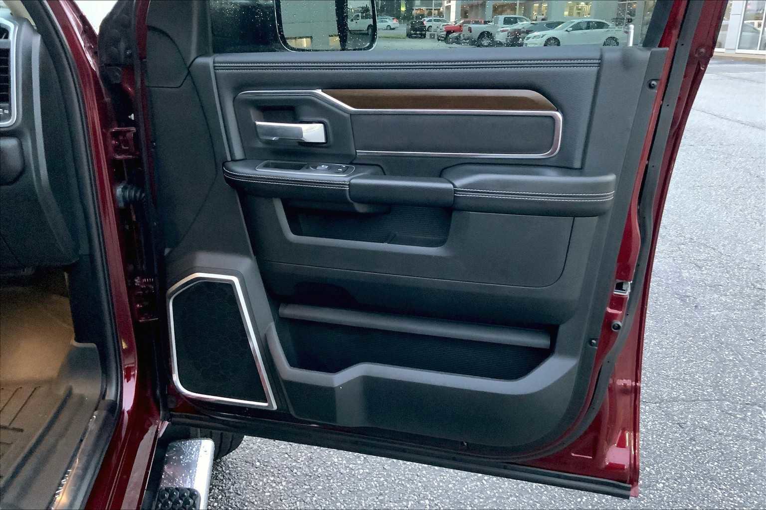 Used 2022 RAM 2500 Laramie w/ Protection Group image 21