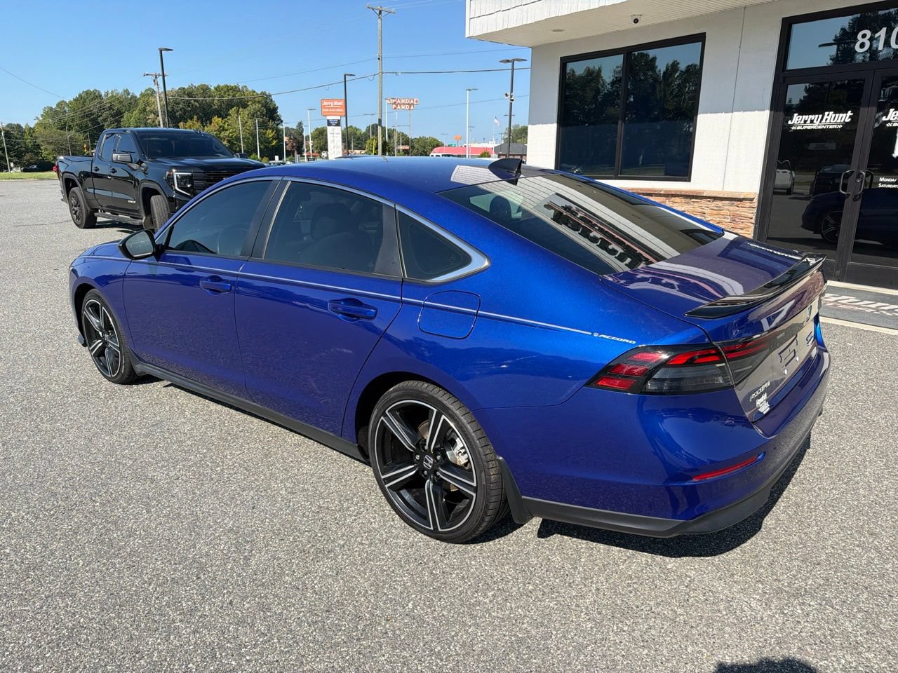 Used 2024 Honda Accord Sport image 6