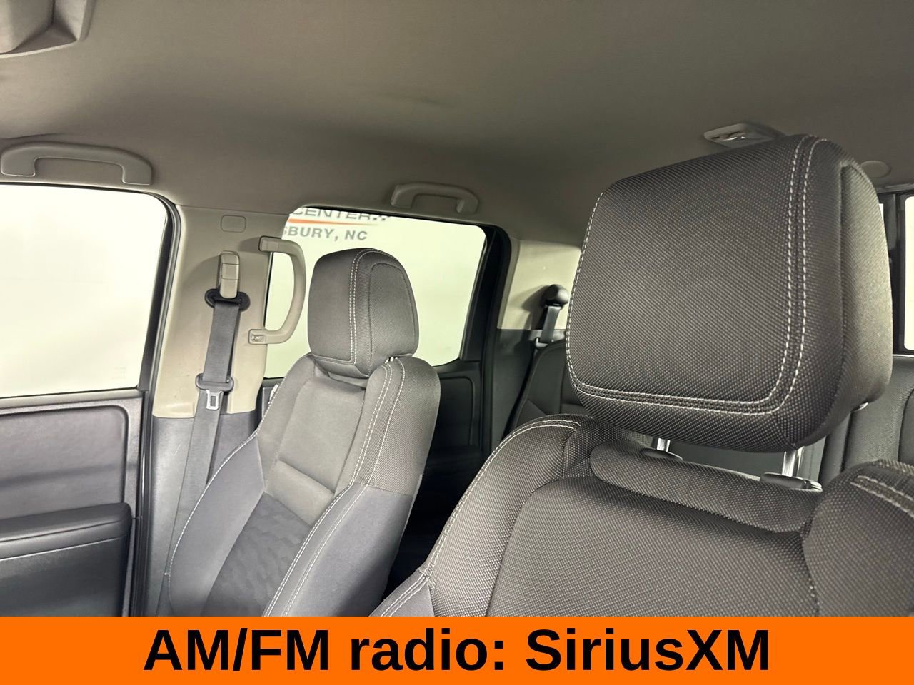 Used 2022 Nissan Frontier SV image 10