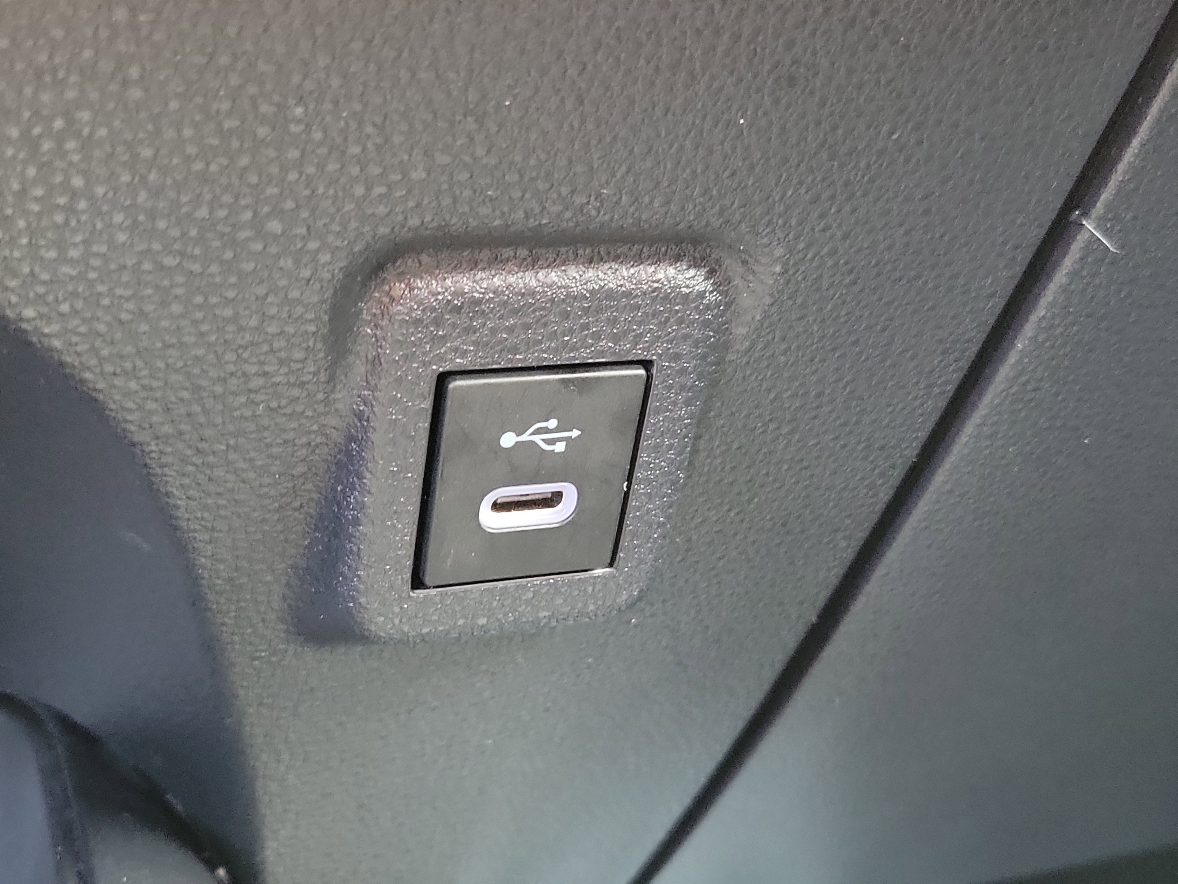 Certified 2025 Toyota Corolla LE FWD image 29