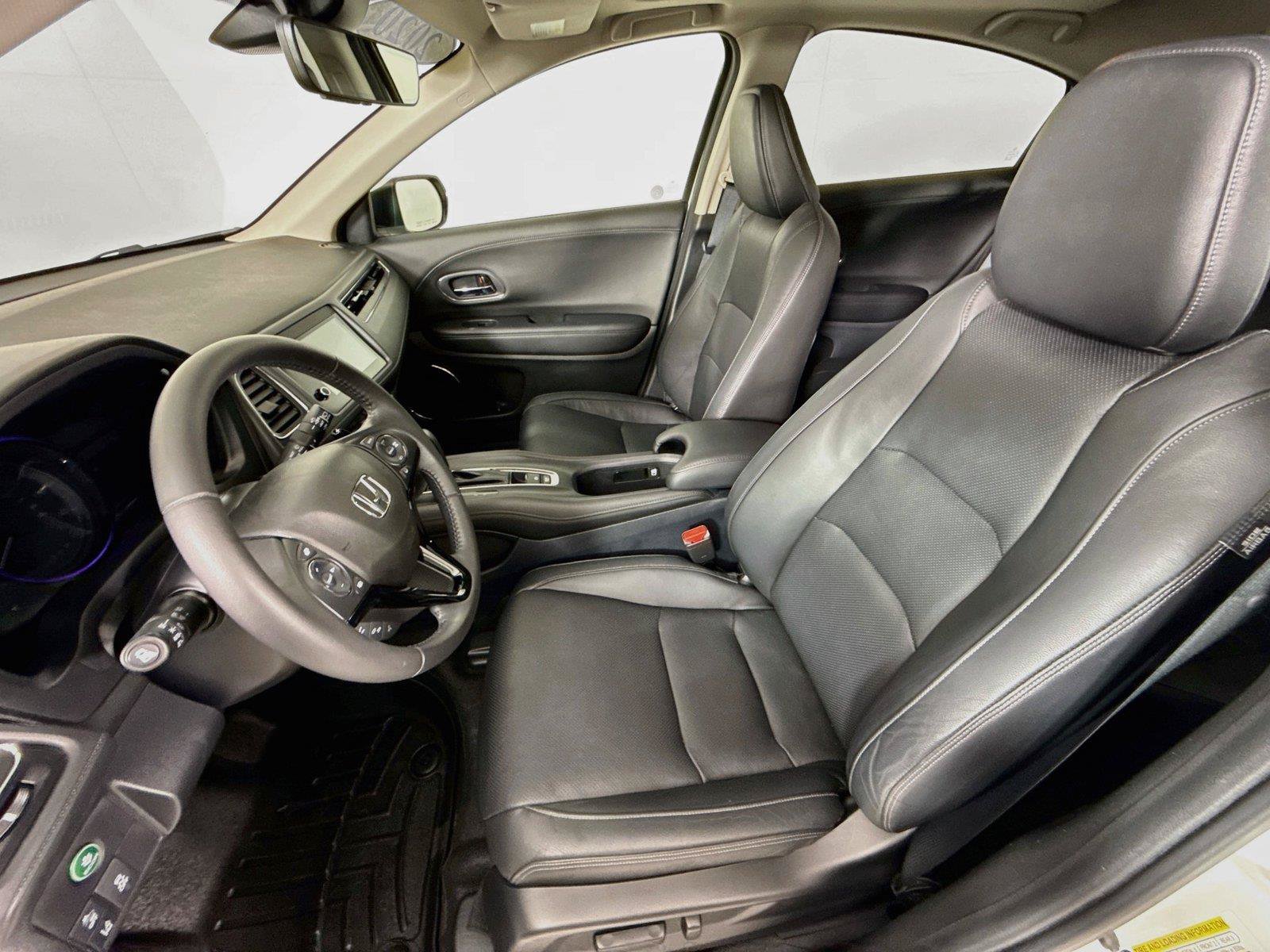 Used 2020 Honda HR-V Touring image 5