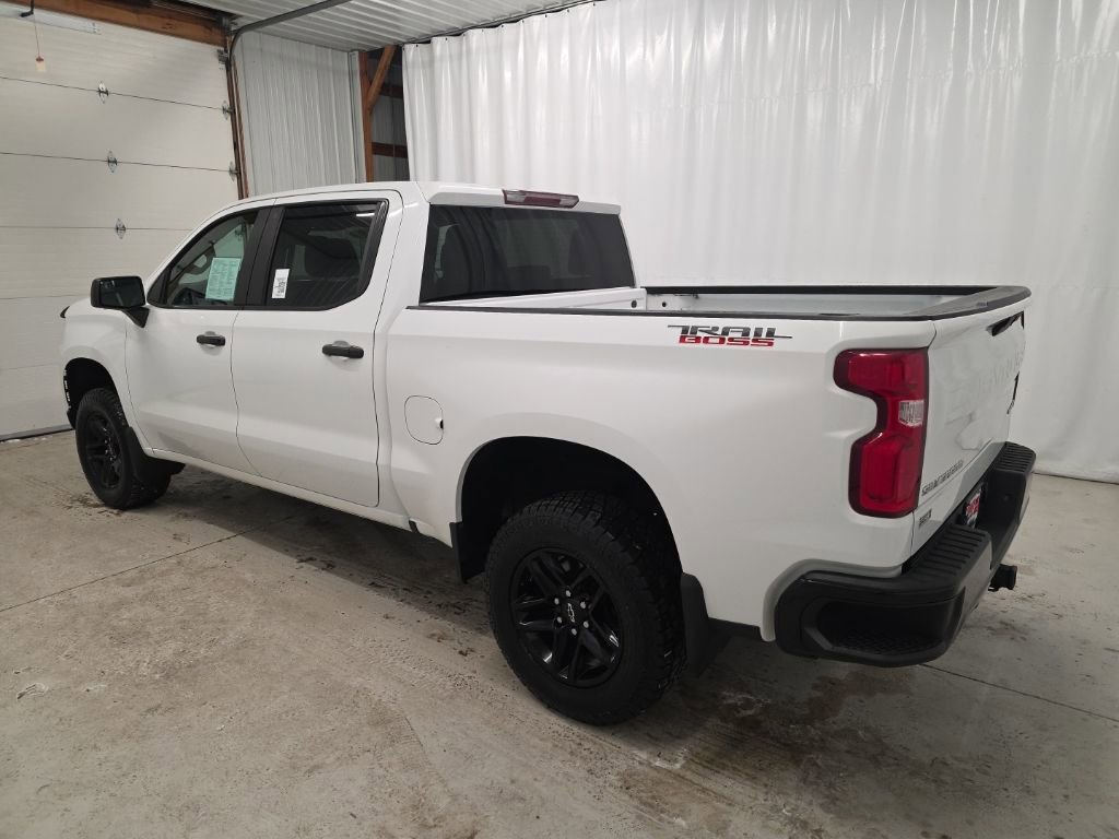 Used 2019 Chevrolet Silverado 1500 Custom Trail Boss image 3