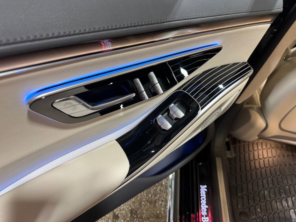 Certified 2023 Mercedes-Benz S 500 4MATIC image 14