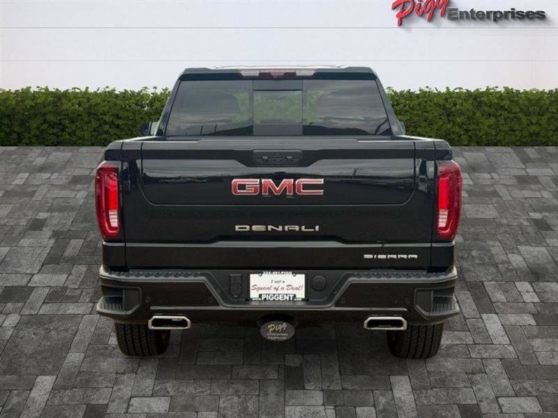 Used 2025 GMC Sierra 1500 Denali w/ Denali Reserve Package AWD/4WD image 8