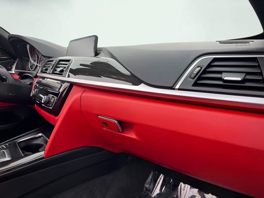 Used 2018 BMW 430i Convertible image 29