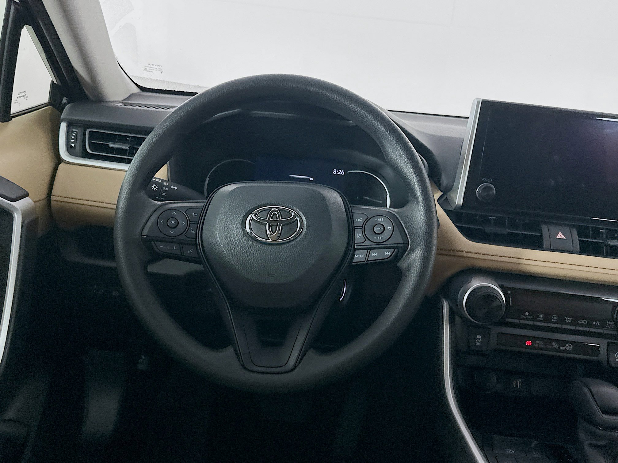 Used 2025 Toyota RAV4 LE image 17