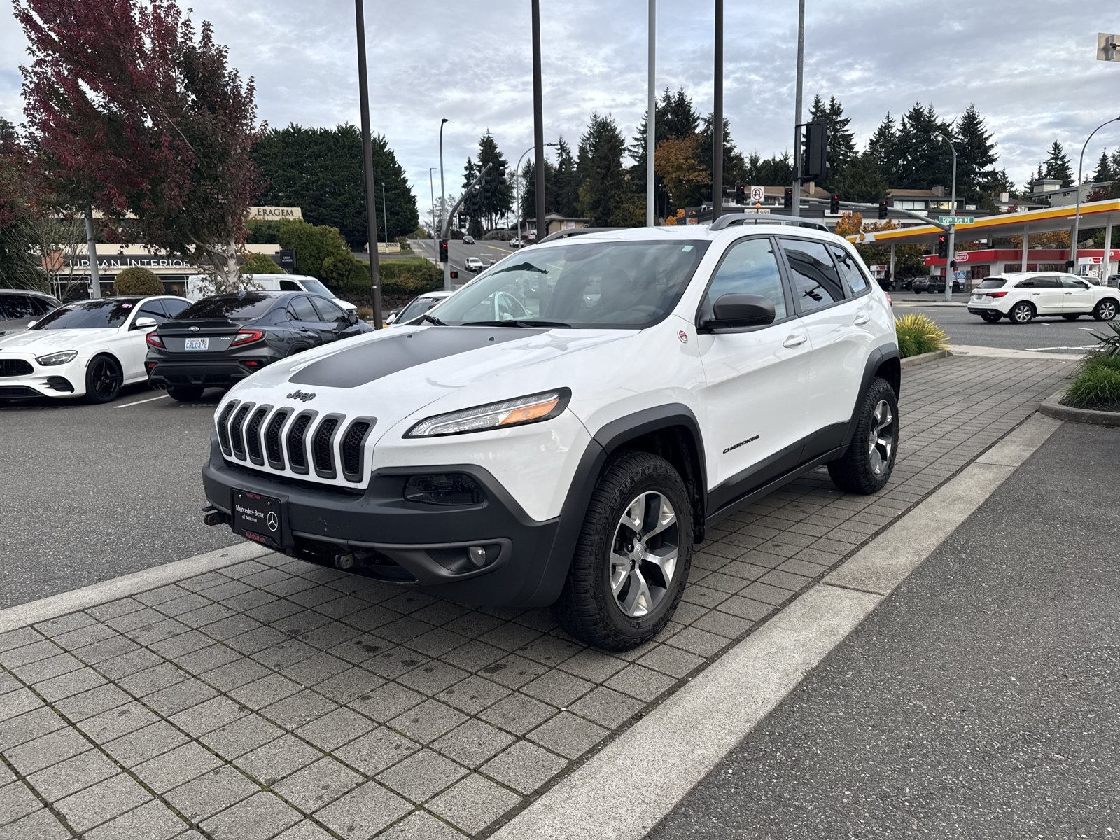Used 2018 Jeep Cherokee Trailhawk w/ Quick Order Package 27L