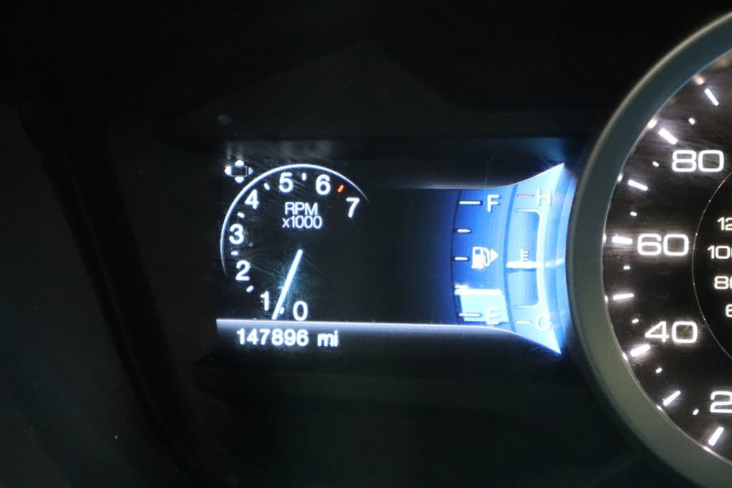 Used 2015 Ford Explorer XLT w/ Equipment Group 202B image 41