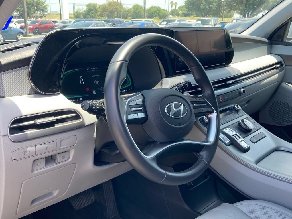 Used 2025 Hyundai Palisade SEL FWD image 7