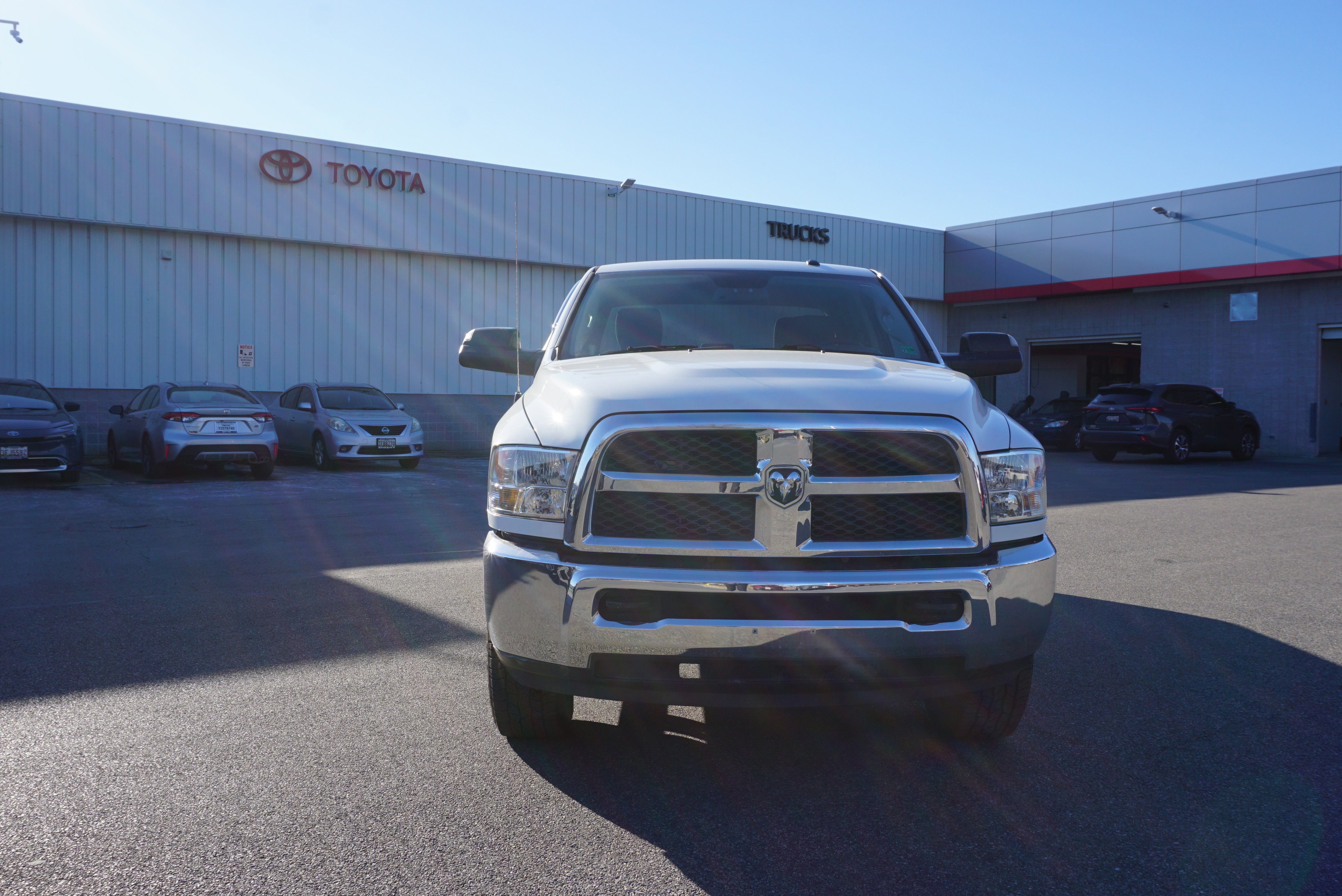 Used 2018 RAM 3500 Tradesman w/ Chrome Appearance Group image 2