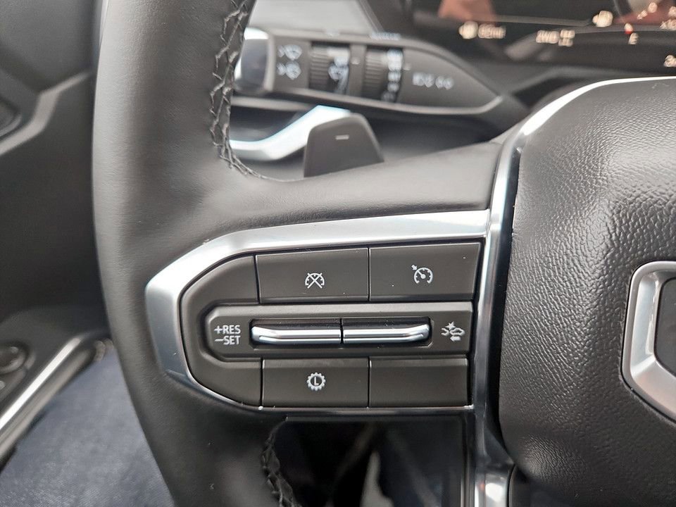 New 2026 GMC Acadia Elevation image 18