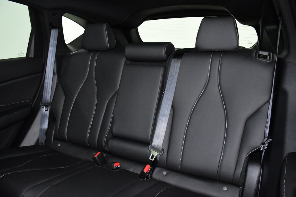 New 2026 Acura RDX SH-AWD image 23