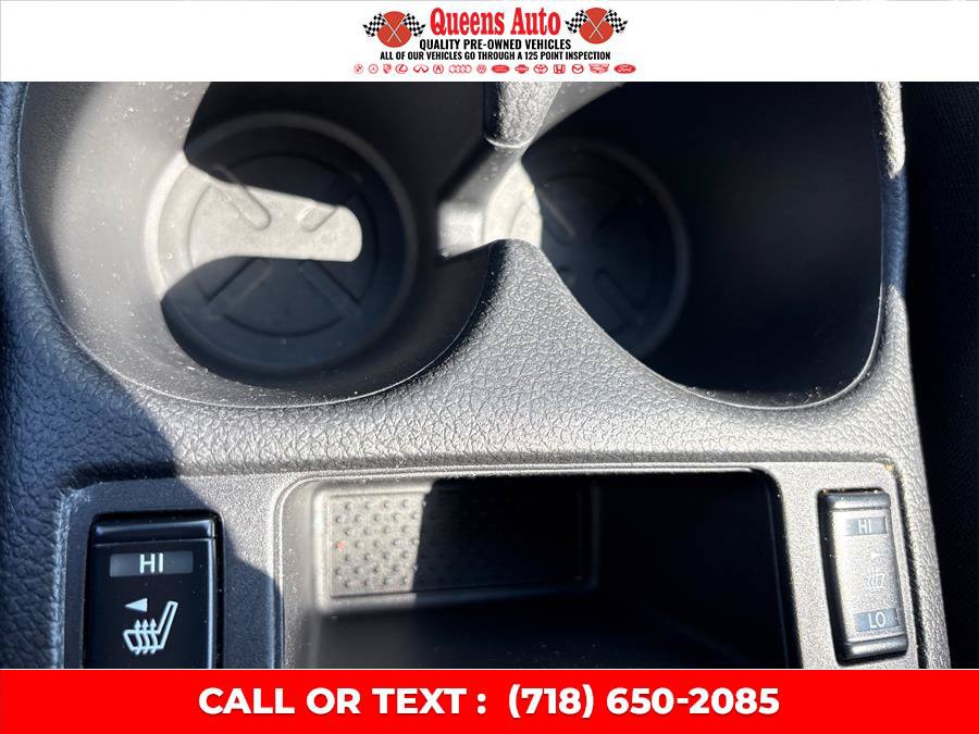 Used 2018 Nissan Rogue SV AWD/4WD image 45
