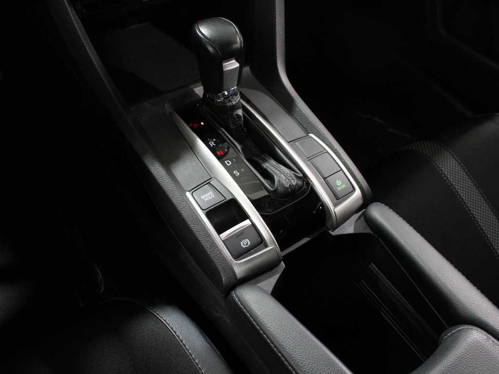 Used 2020 Honda Civic Sport image 12