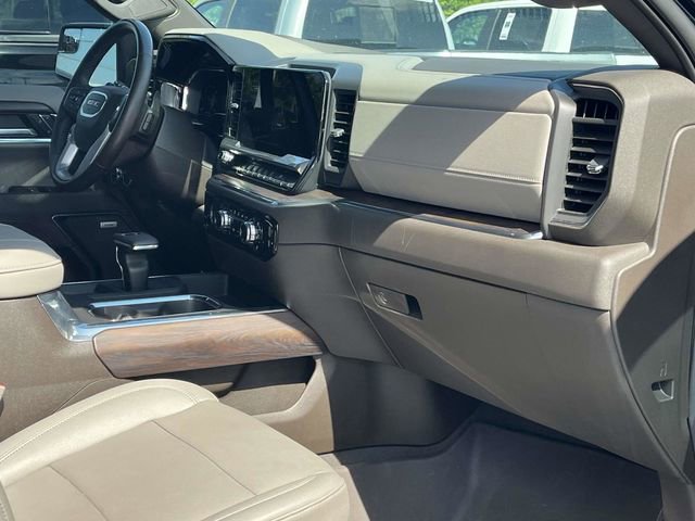 Used 2023 GMC Sierra 1500 SLT w/ SLT Premium Package AWD/4WD image 25
