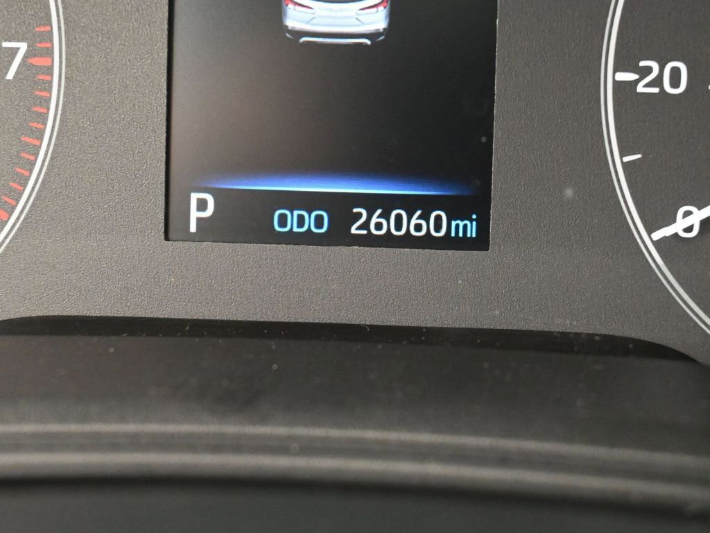 Used 2023 Toyota Corolla Cross L image 29