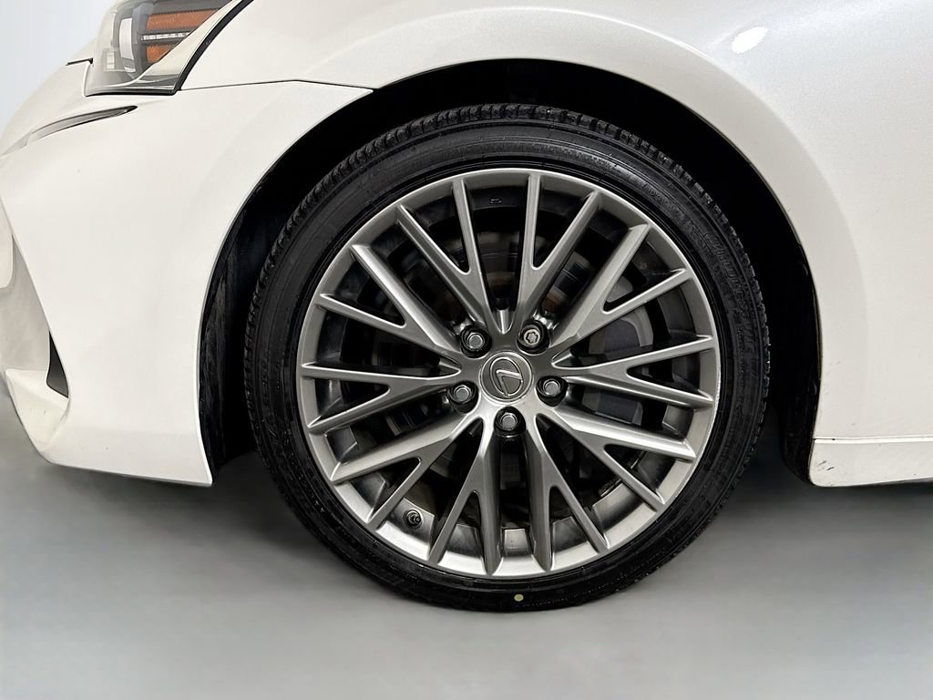 Used 2019 Lexus IS 300 AWD image 30